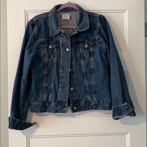 Zena Button up Jean jacket  Excellent condition